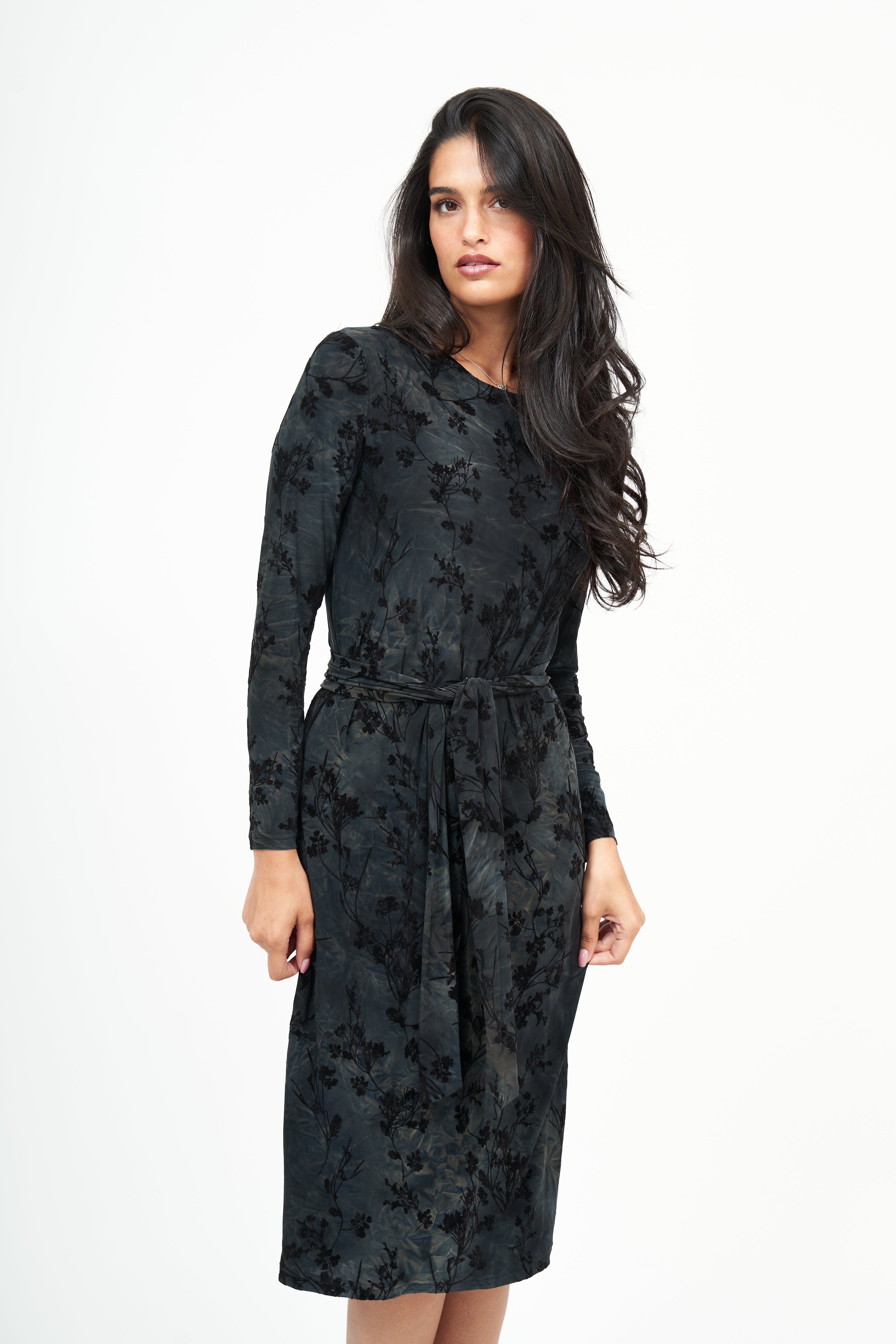Loose Basic Floral Velvet : Noir/Gris