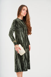 Modest Olive Velvet Loose Basic Dress – Women's Fashion