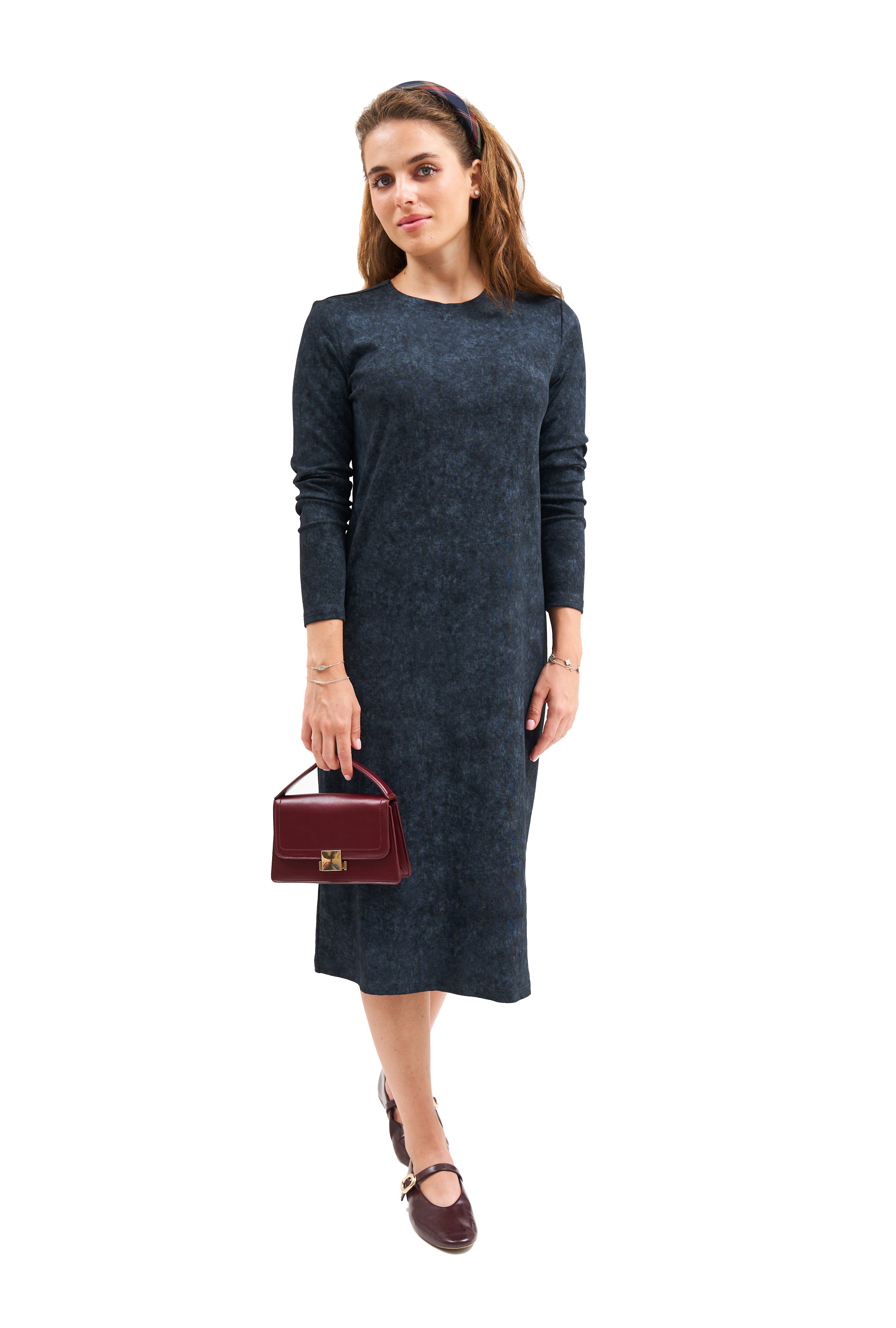 Daniella Faye Seraphine loose basic dress in charcoal — modest women's FW26 collection, photo 6