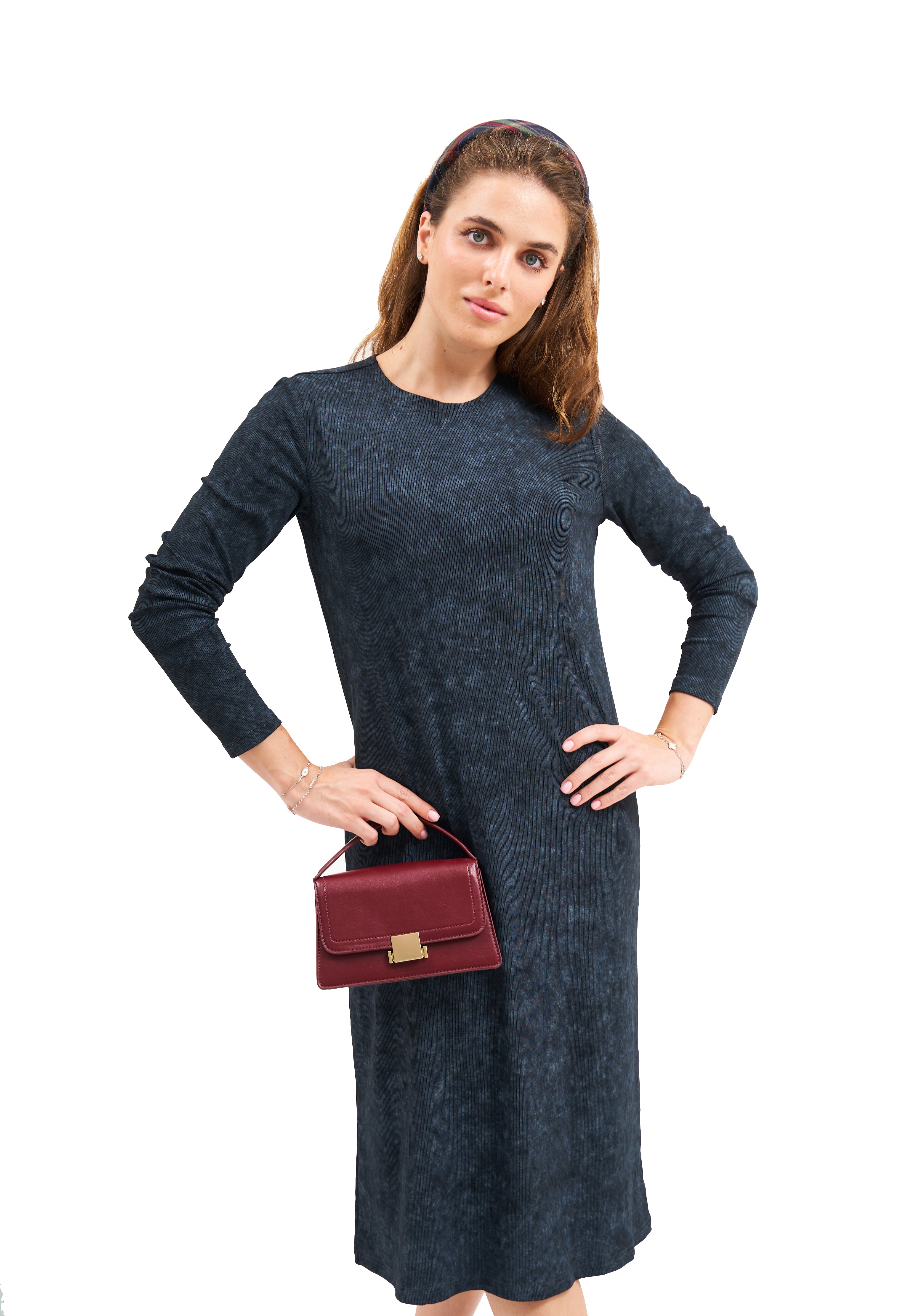 Daniella Faye Seraphine loose basic dress in charcoal — modest women's FW26 collection, photo 7