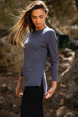 טופ מקורי אפור כהה עם ריבס